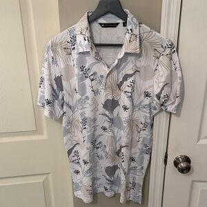 Travis Mathew Cream and Gray Patterned Polo Shirt